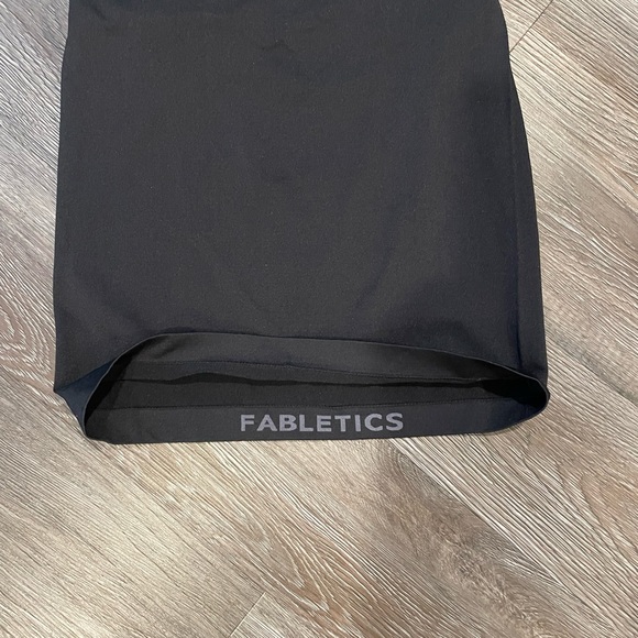 2 for $15 👟 Fabletics Mandy Seamless Tank - Picture 3 of 9